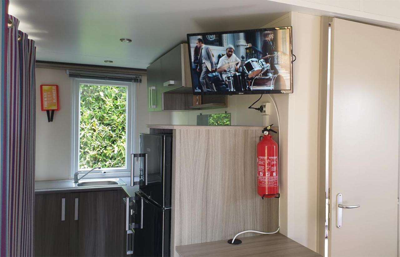 Mobil Home 6-8 Places Parcelle 4 Climatise Biville-sur-Mer Eksteriør bilde
